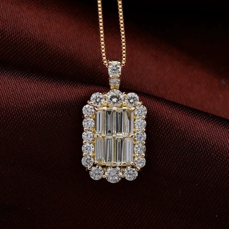 14k Gold 0.70 Ct Natural H Diamond Necklace: Ref:231007025 // gold content:14k gold // main gemstone:diamond // shape:multiply // carat weight:0. 70ct // clarity grade:vs-si // color:h // treatment:natural // Condition: New Low Estimate: 4000.00
