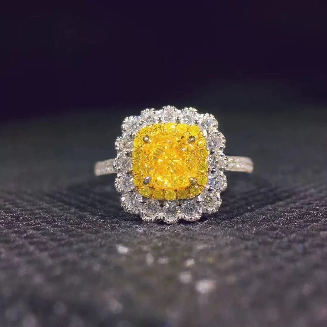 Gia Certified 14k Gold 1.63 Ctw Natural Yellow Diamond & Diamond Ring: Ref:231007032 // gold content:14k gold // ring size:7. 25us // // main gemstone:yellow diamond // certified:gia // shape:cushion // carat weight:1. 0ct // clarity grade:si1 // color:yellow // treatmen