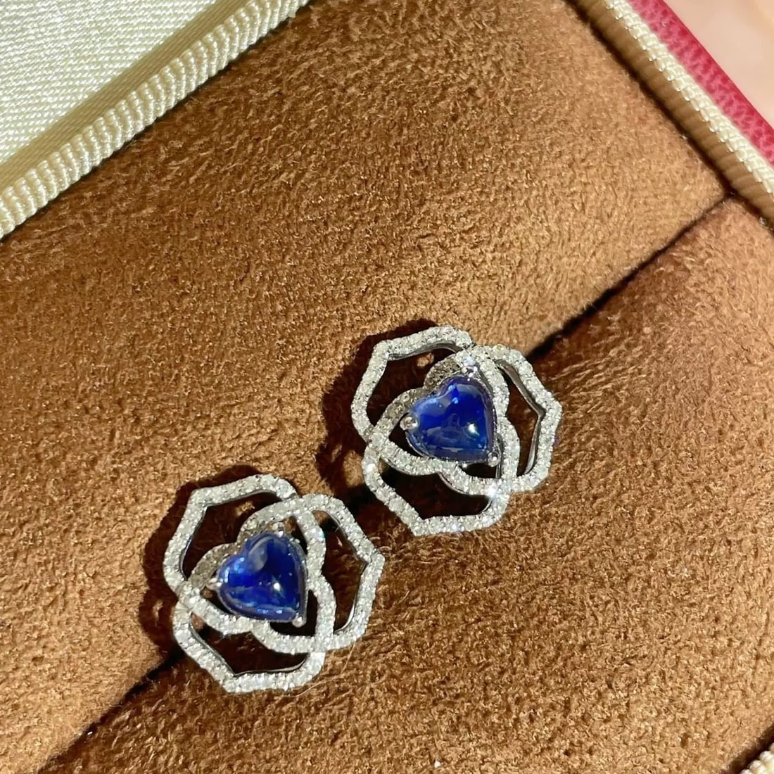 14k Gold 1.5 Ct Natural Sapphire & Diamond Earrings - 3