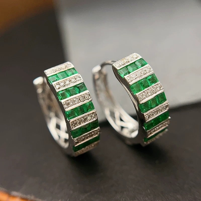 14k Gold 1.3 Ct Natural Emerald & Diamond Earrings: Ref:231007138 // gold content:14k gold // main gemstone:emerald // shape:square // carat weight:1. 3ct // color:green // treatment:natural // // adjacent gemstone 2 : diamond // number of stones:60