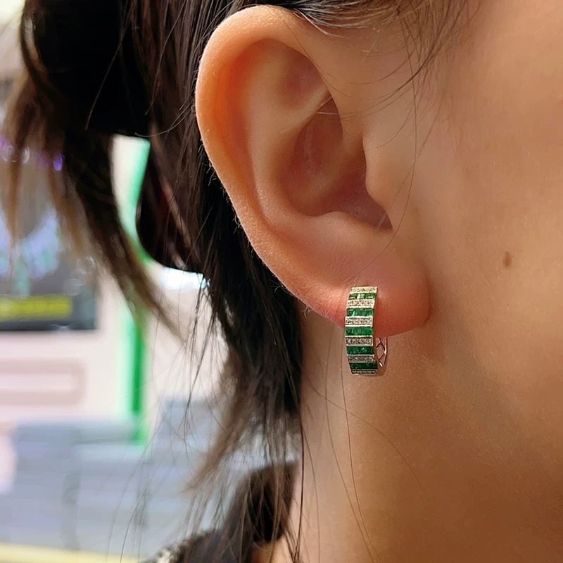 14k Gold 1.3 Ct Natural Emerald & Diamond Earrings - 5