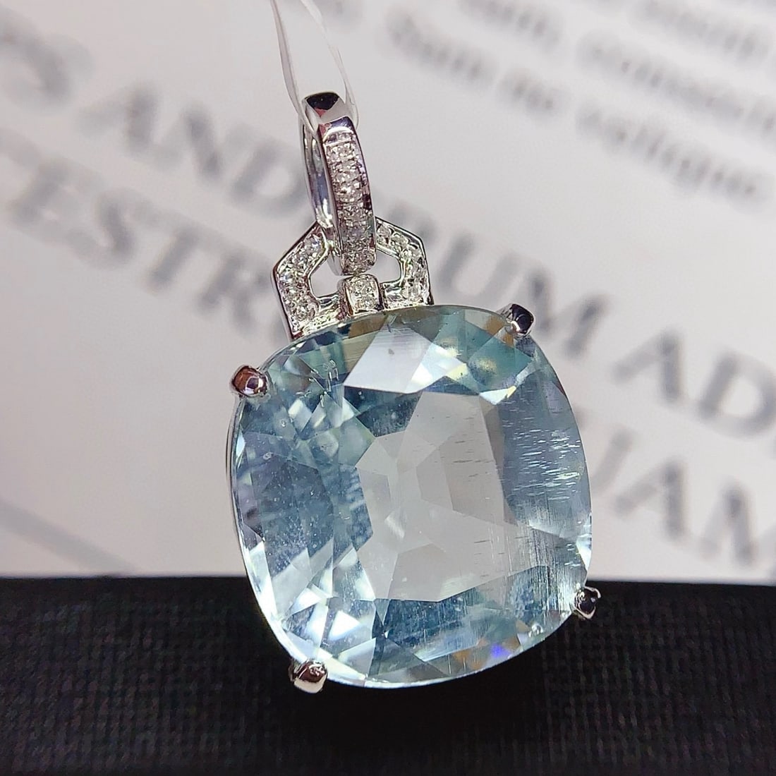 14k Gold 14.6 Ct Natural Aquamarine & Diamond Pendant( Without Chain ): Ref:231007152 // gold content:14k gold // main gemstone:aquamarine // shape:cushion // carat weight:14. 6ct // color:blue // treatment:natural // // adjacent gemstone 2 : diamond // number of