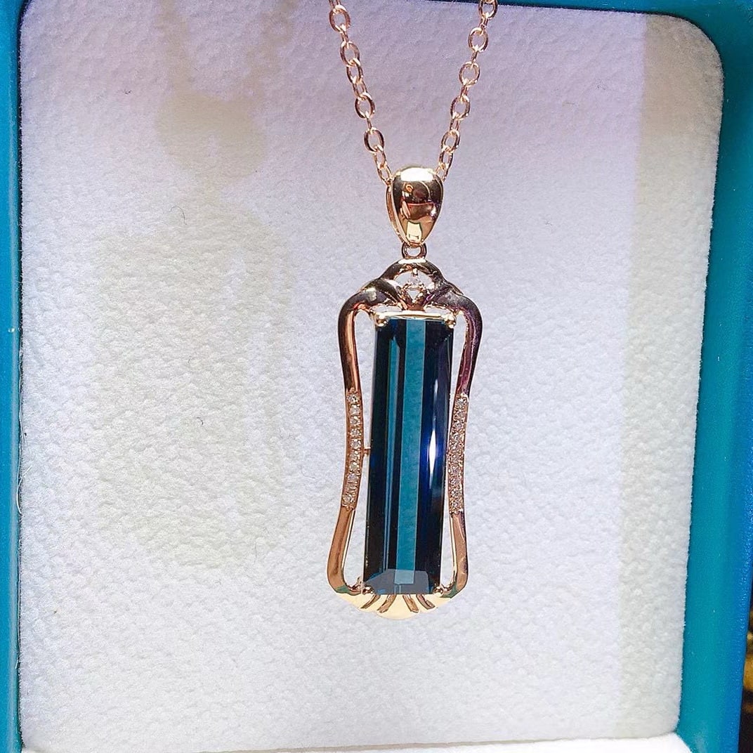14k Gold 7.2 Ct Natural Tourmaline & Diamond Pendant( Without Chain ) - 2