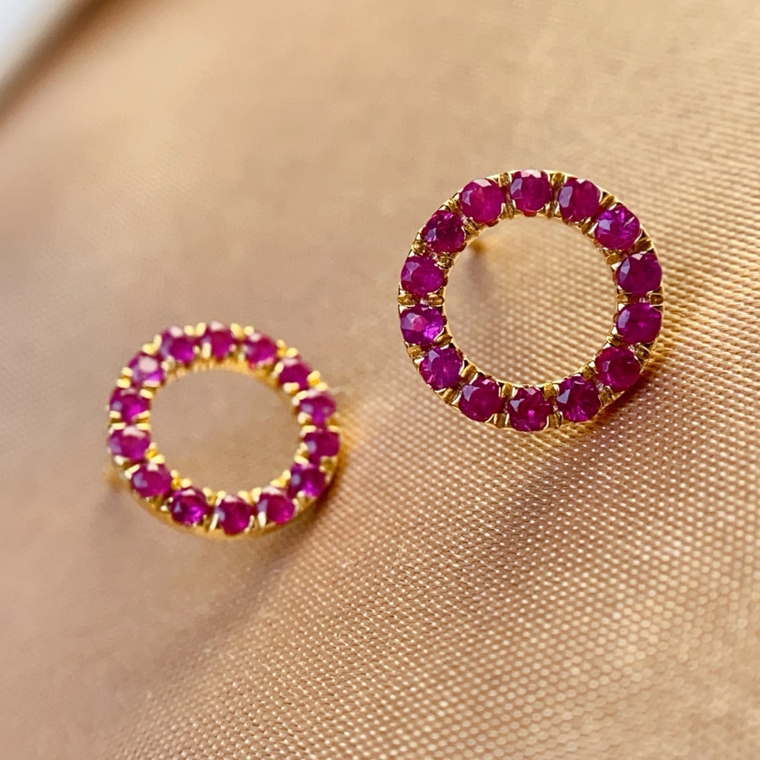 14k Gold 1 Ct Natural Ruby Earrings - 4