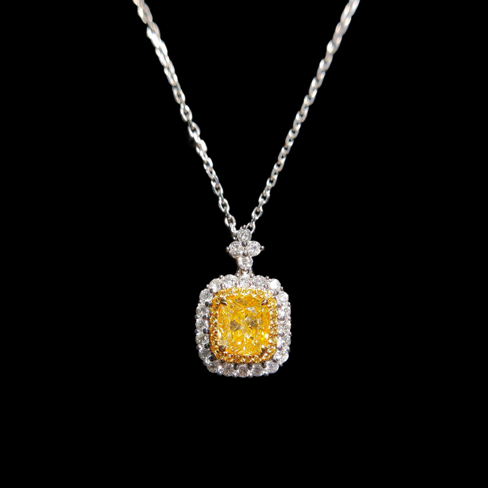 14k Gold 1.39 Ctw Natural Yellow Diamond & Diamond Necklace: Ref:231007187 // gold content:14k gold // main gemstone:yellow diamond // shape:cushion // carat weight:1. 01ct // color:yellow // treatment:natural // // adjacent gemstone 2 : diamond // shape:round