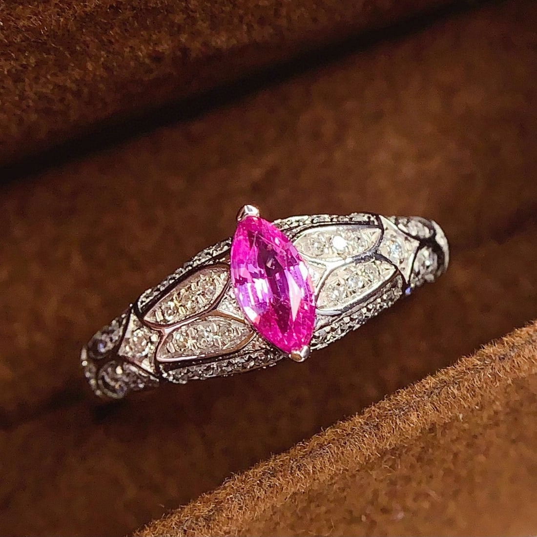 14k Gold 0.5 Ct Natural Sapphire & Diamond Ring: Ref:231007189 // gold content:14k gold // ring size:7. 25us // // main gemstone:sapphire // shape:marquise // carat weight:0. 5ct // color:purplish pink // treatment:natural // // adjacent gemstone 2