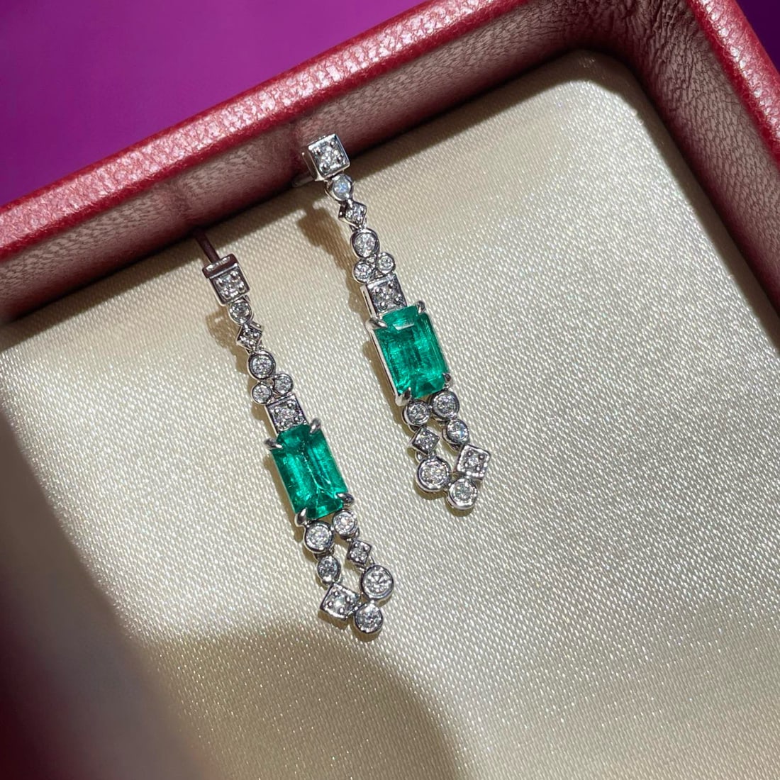 14k Gold 1.00 Ct Natural Emerald & Diamond Earrings - 7