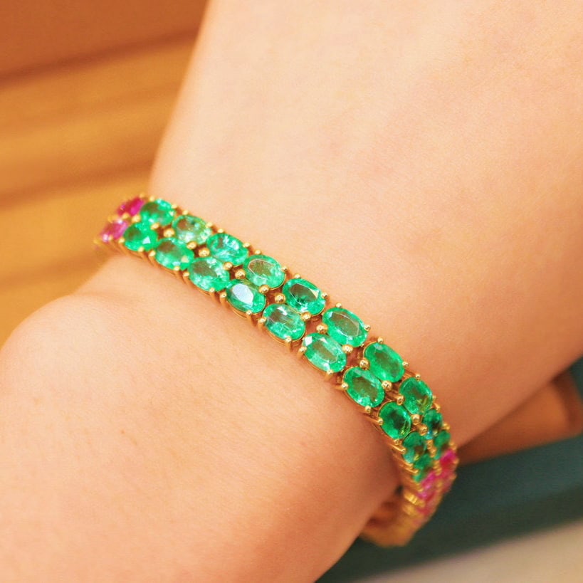 14k Gold 25.2 Ctw Natural Emerald & Sapphire Bracelet - 5