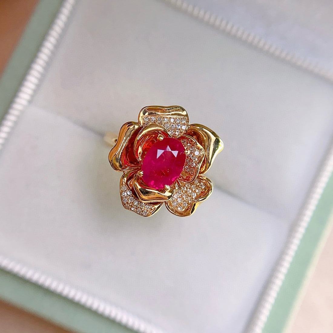 14k Gold 1.3 Ct Natural Ruby & Diamond Ring: Ref:231007222 // gold content:14k gold // ring size:7. 25us // // main gemstone:ruby // shape:oval // carat weight:1. 3ct // color:red // treatment:natural // // adjacent gemstone 2 : diamond // numbe