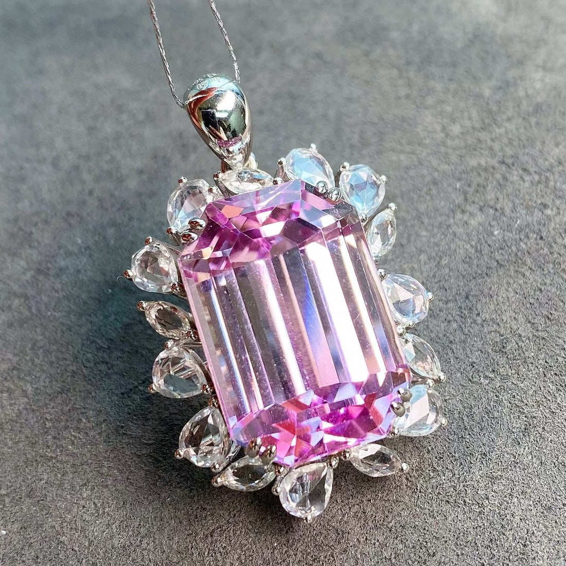 14k Gold 38.56 Ctw Natural Kunzite & Sapphire Pendant( Without Chain ) (1 of 9)