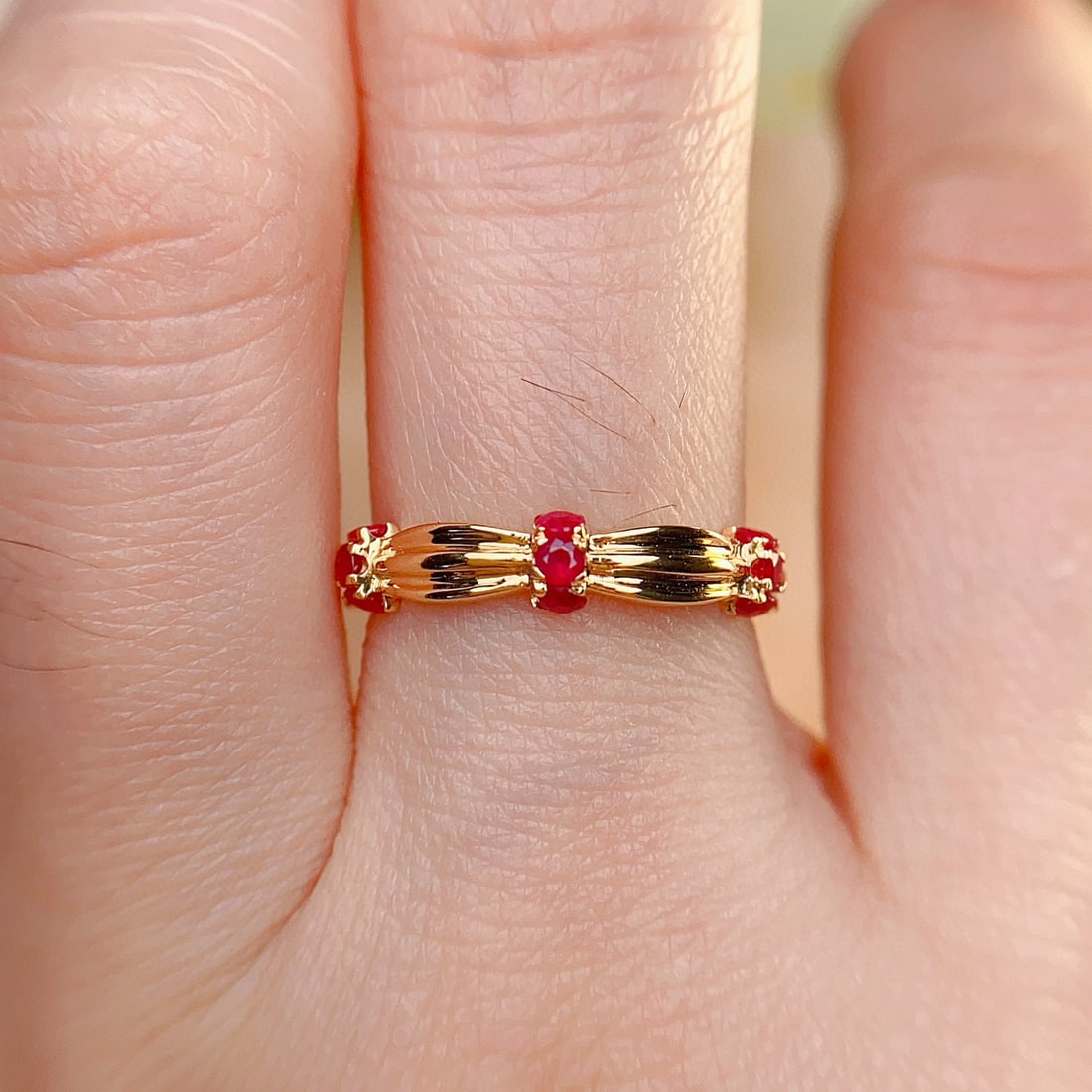 14k Gold 0.8 Ct Natural Ruby Ring - 5