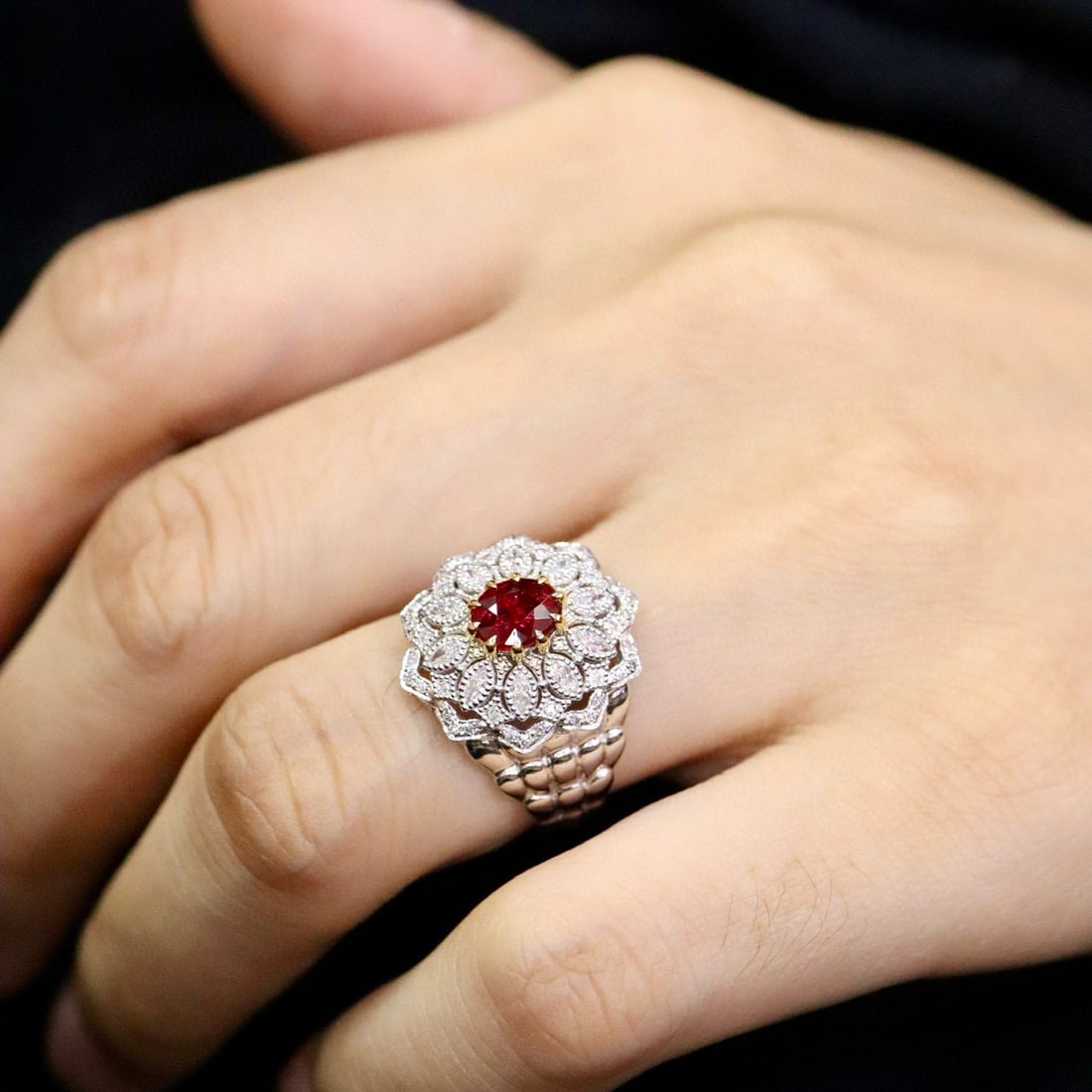 14k Gold 1.10 Ctw Natural Ruby & Diamond Ring - 6