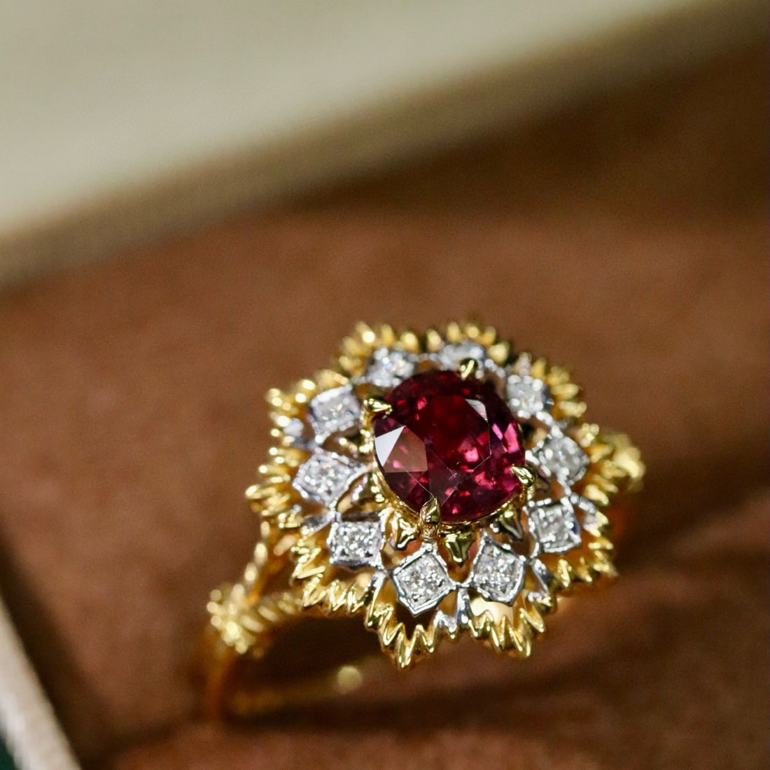14k Gold 1.11 Ctw Natural Ruby & Diamond Ring - 3