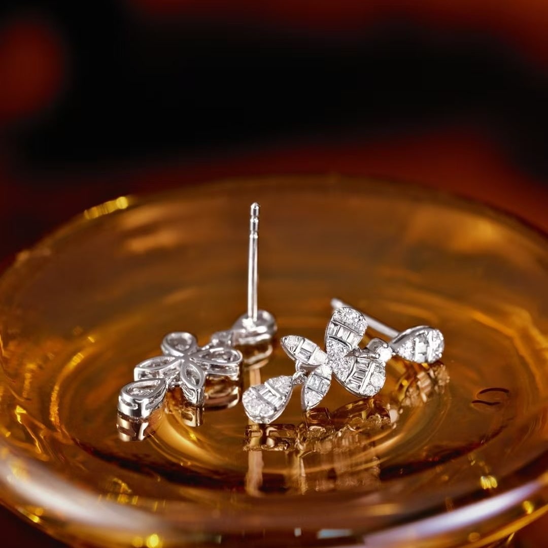 14k Gold 0.5 Ct Natural H Diamond Earrings - 4
