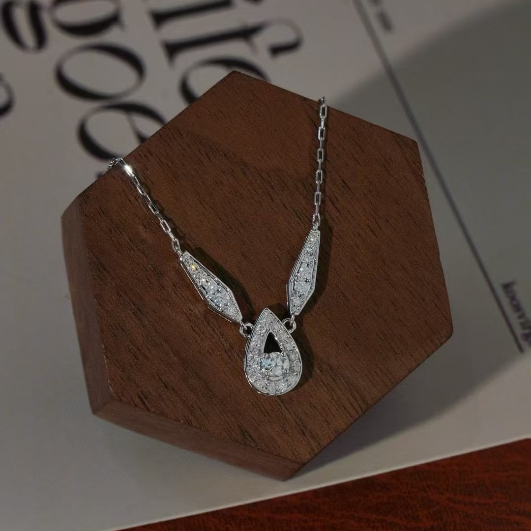 14k Gold 0.3 Ct Natural H Diamond Necklace: Ref:231008040 // gold content:14k gold // main gemstone:diamond // shape:round // carat weight:0. 3ct // clarity grade:vs-si // color:h // treatment:natural // cut grade:g // Condition: New Low