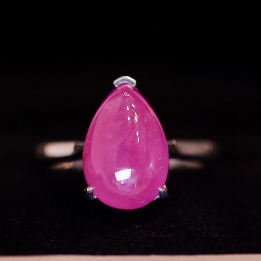 14k Gold 5.2 Ct Natural Ruby Ring (1 of 7)