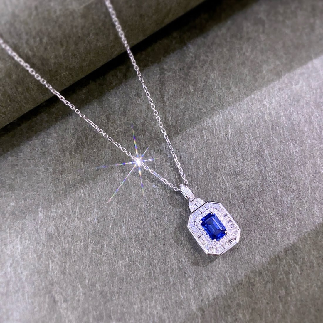 14k Gold 0.98 Ctw Natural Sapphire & Diamond Pendant( Without Chain ): Ref:231008080 // gold content:14k gold // main gemstone:sapphire // shape:octagonal // carat weight:0. 7ct // color:royal blue // treatment:natural // // adjacent gemstone 2 : diamond // shape:multipl