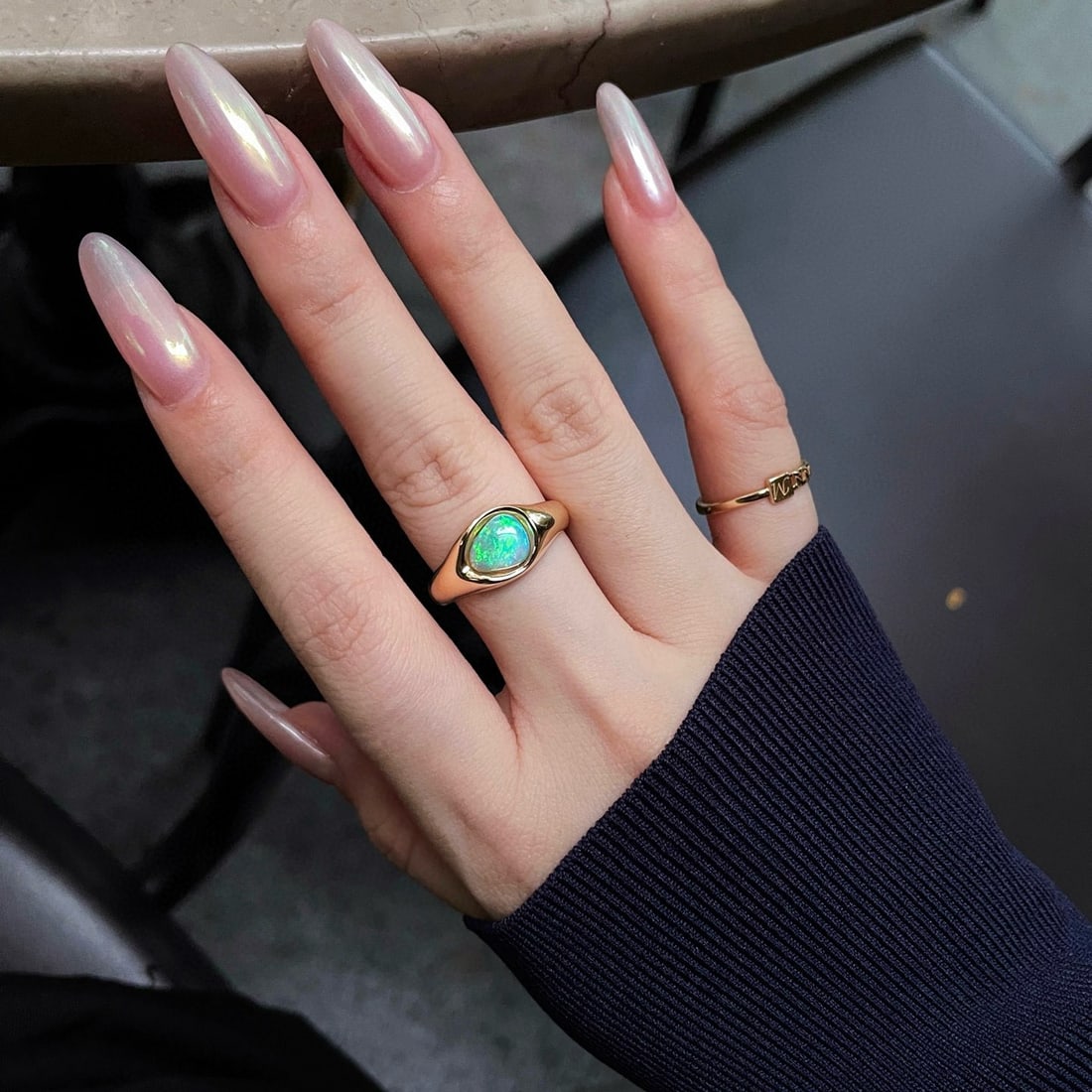 14k Gold 0.8 Ct Natural Opal Ring - 5