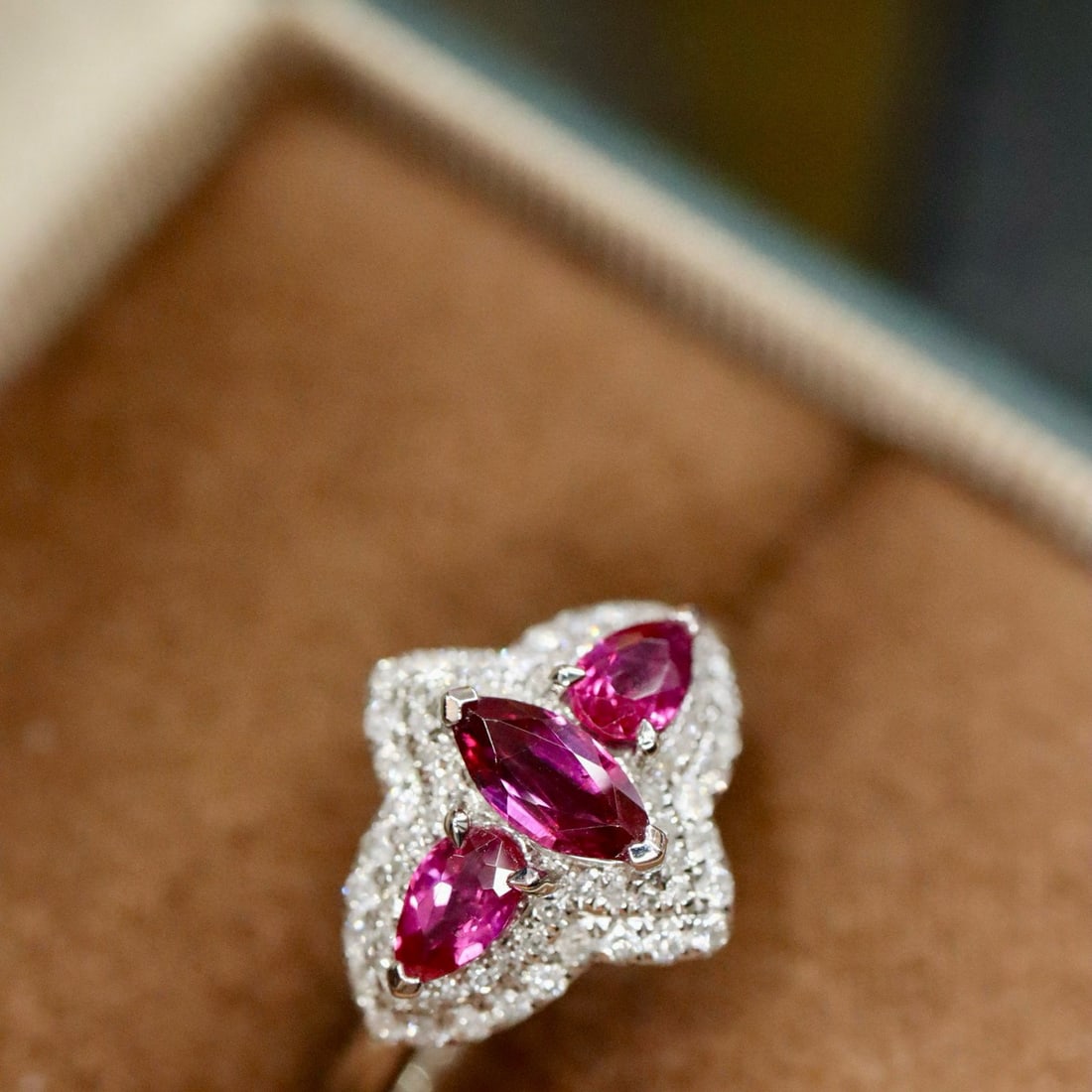14k Gold 1.28 Ctw Natural Ruby & Diamond Ring: Ref:231008124 // gold content:14k gold // ring size:7. 25us // // main gemstone:ruby // shape:multiply // carat weight:0. 96ct // color:red // treatment:natural // // adjacent gemstone 2 : diamond //