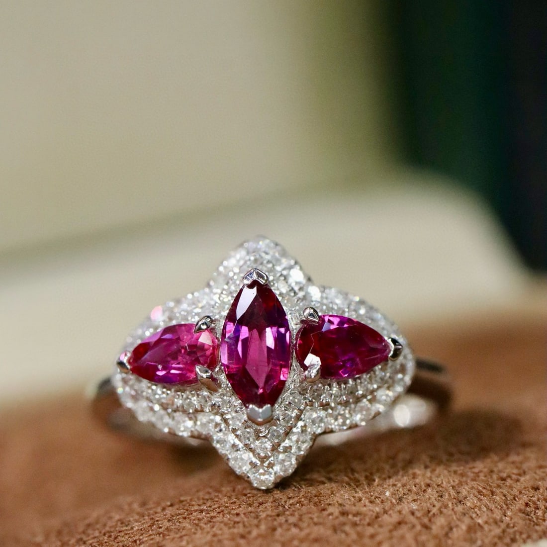 14k Gold 1.28 Ctw Natural Ruby & Diamond Ring - 3
