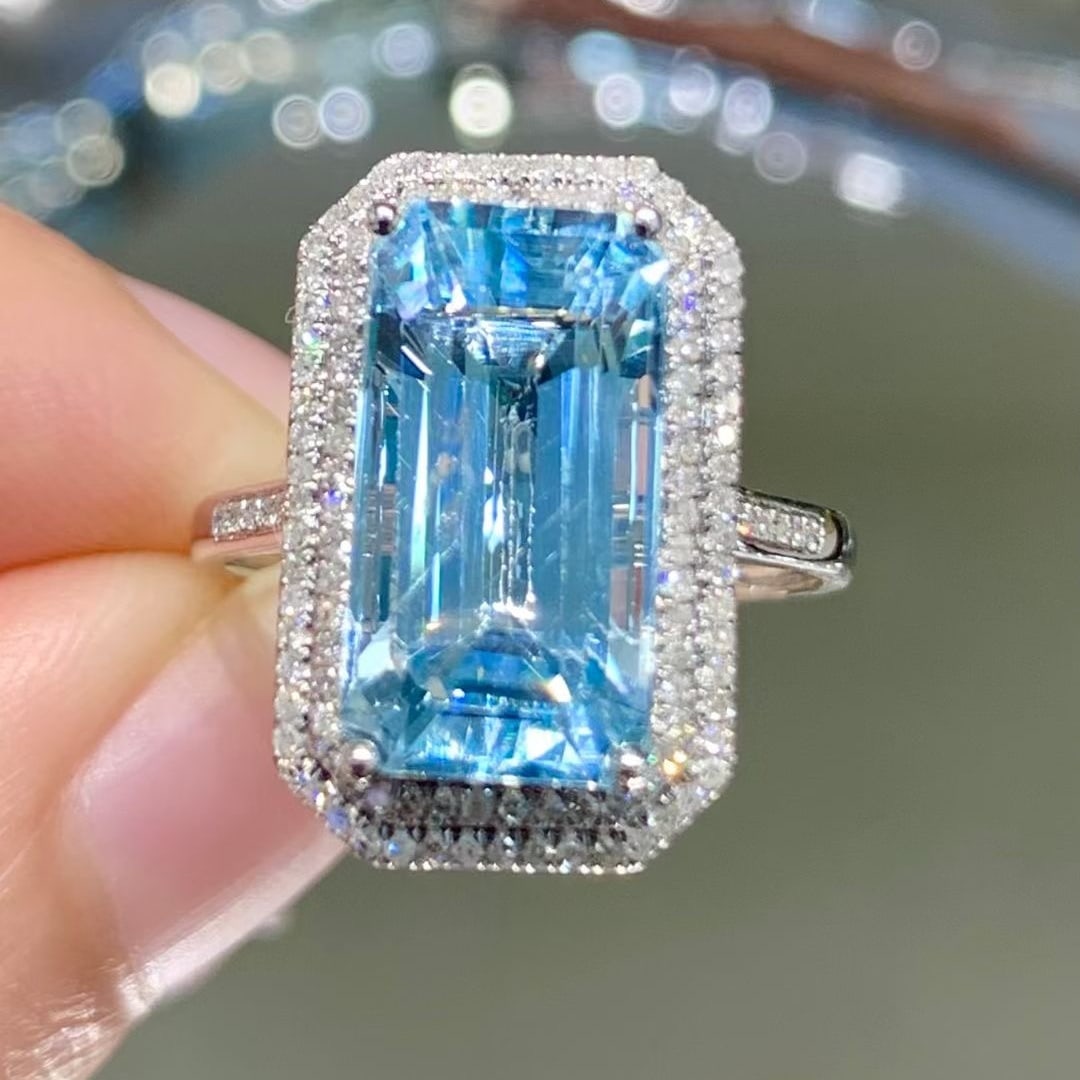 14k Gold 4.6 Ct Natural Aquamarine & Diamond Ring - 5