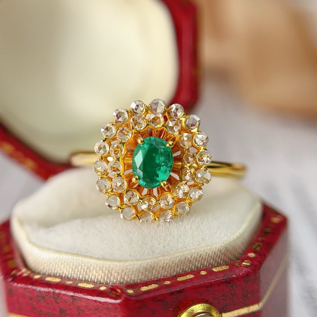 14k Gold 0.45 Ct Vivid Green Natural Emerald & Diamond Ring: Ref:231008162 // gold content:14k gold // ring size:7. 25us // // main gemstone:emerald // shape:oval // carat weight:0. 45ct // color:vivid green // treatment:natural // // adjacent gemstone 2 :