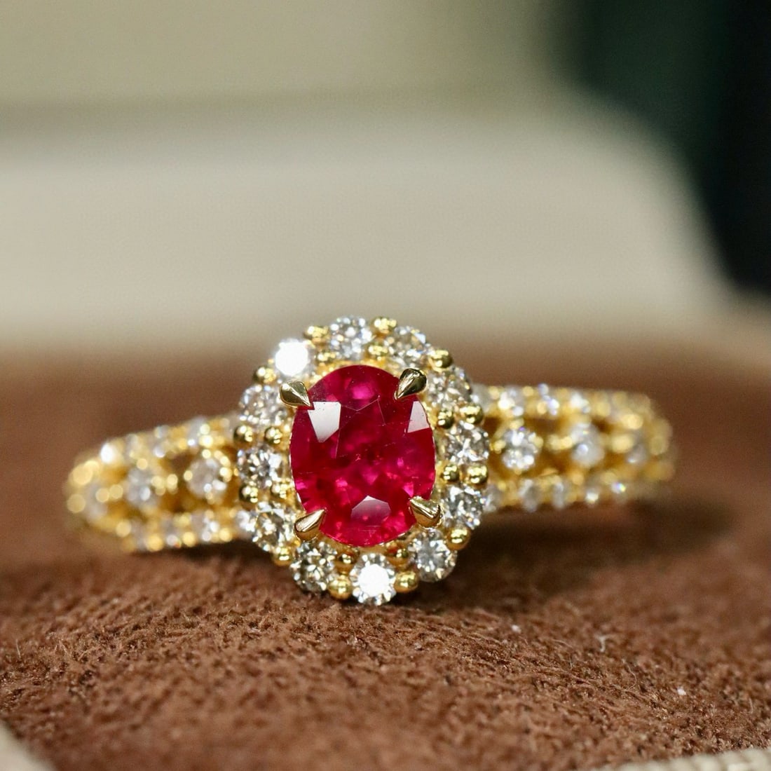 14k Gold 0.96 Ctw Natural Ruby & Diamond Ring: Ref:231008168 // gold content:14k gold // ring size:7. 25us // // main gemstone:ruby // shape:oval // carat weight:0. 58ct // color:red // treatment:natural // // adjacent gemstone 2 : diamond //