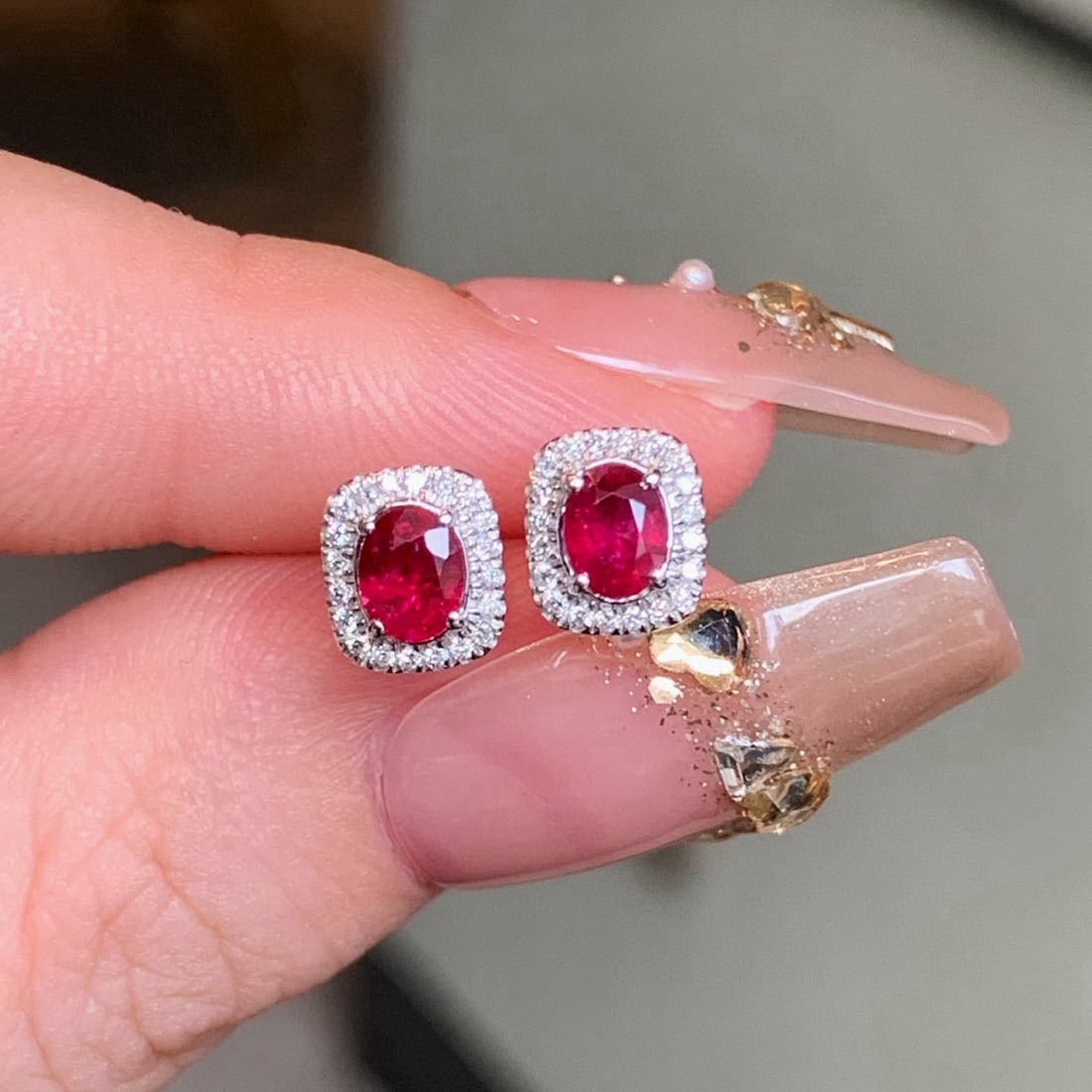 14k Gold 0.86 Ctw Natural Ruby & Diamond Earrings - 4