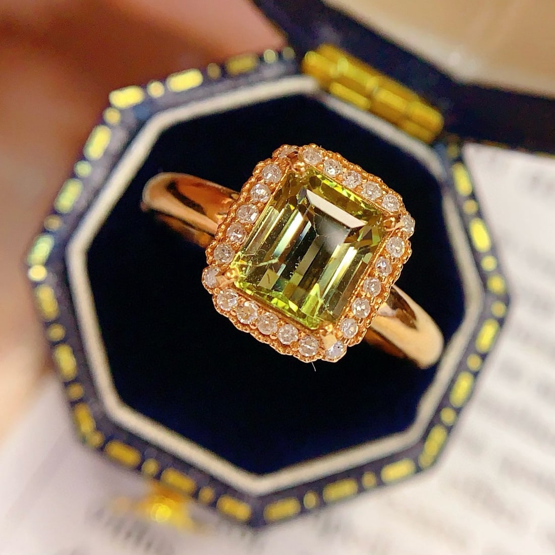 14k Gold 2 Ct Natural Tourmaline & Diamond Ring: Ref:231008192 // gold content:14k gold // ring size:7. 25us // // main gemstone:tourmaline // shape:octagonal // carat weight:2ct // color:green // treatment:natural // // adjacent gemstone 2 : diamon