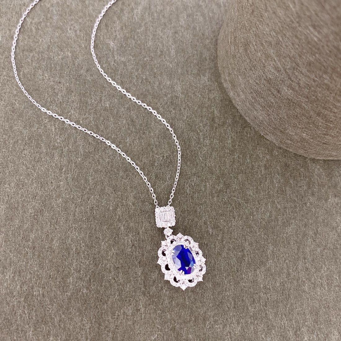 14k Gold 1.54 Ctw Natural Sapphire & Diamond Pendant( Without Chain ) - 3