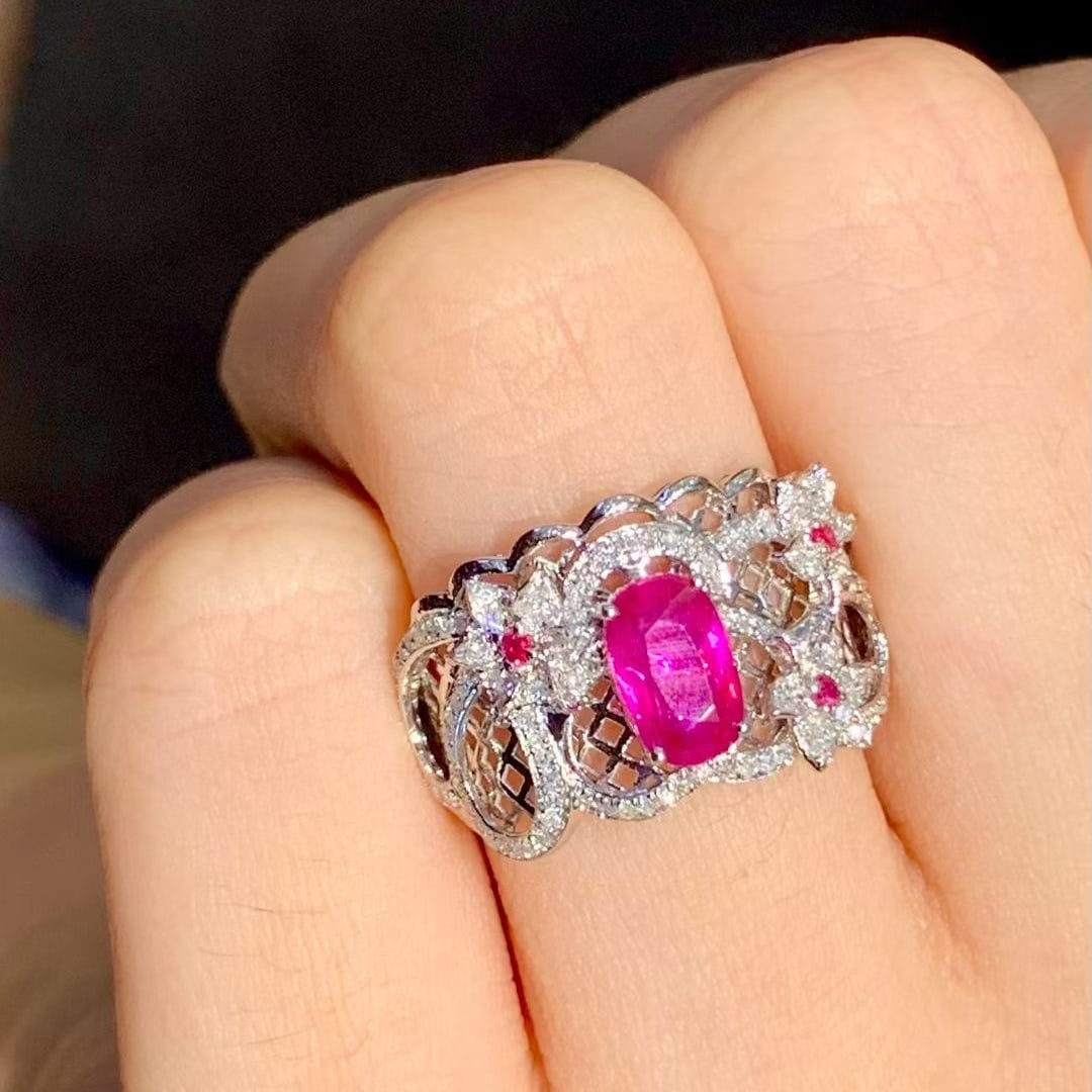 14k Gold 1.25 Ct Natural Ruby & Diamond Ring - 4