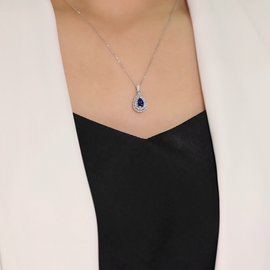 14k Gold 0.64 Ct Vivid Blue Natural Sapphire & Diamond Pendant( Without Chain ) - 2