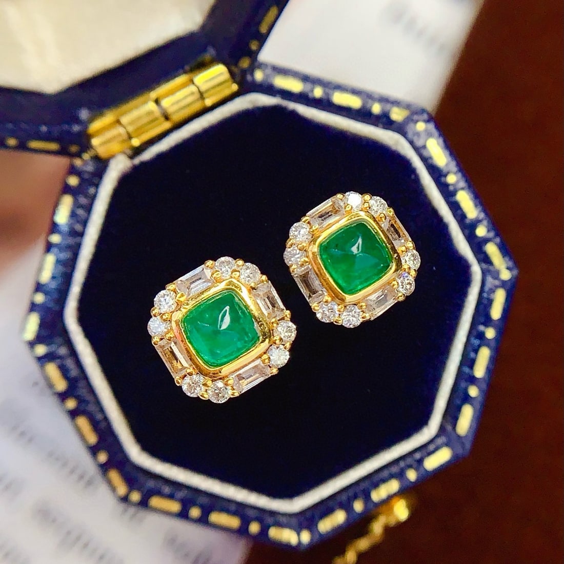 14k Gold 1 Ct Vivid Green Natural Emerald & Diamond & Sapphire Earrings - 7
