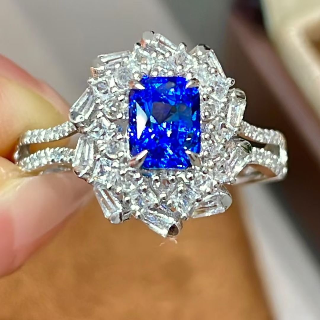 14k Gold 1.22 Ct Natural Sapphire & Diamond & Sapphire Ring - 3