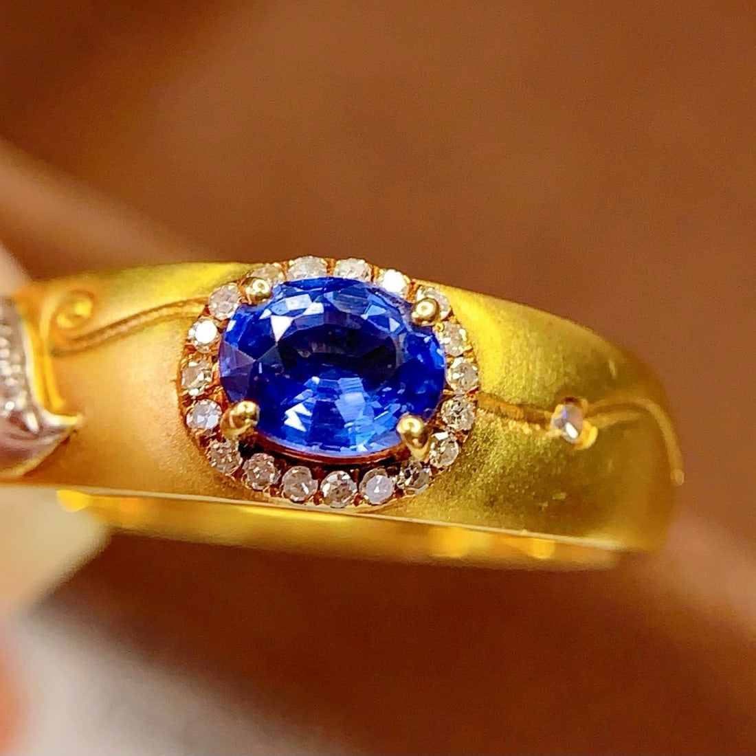 14k Gold 0.5 Ct Natural Sapphire & Diamond Ring - 2