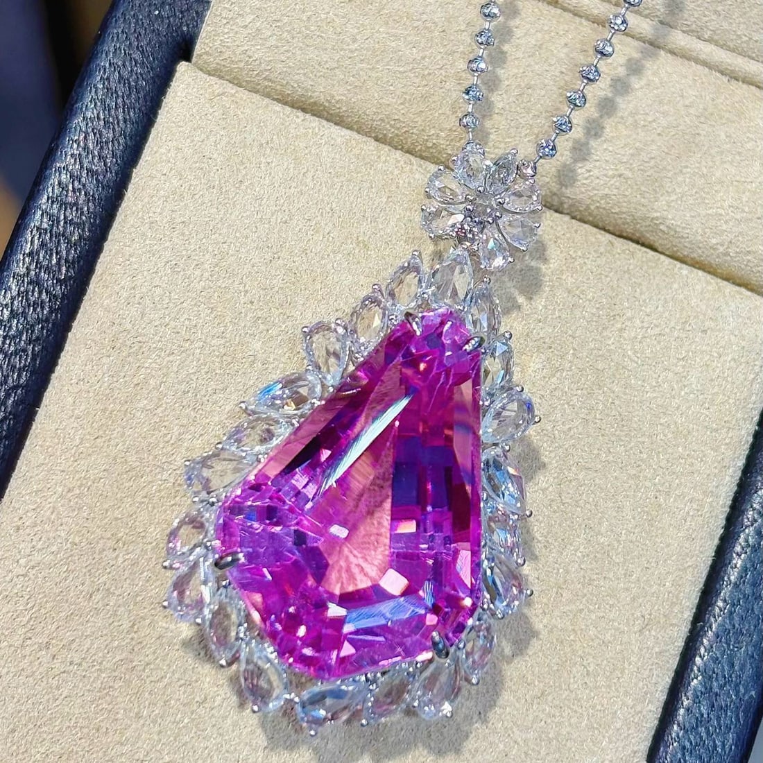 14k Gold 36.76 Ctw Natural Kunzite & Sapphire Pendant( Without Chain ) - 3