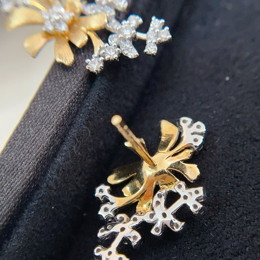 14k Gold 0.56 Ct Natural H Diamond Earrings - 3