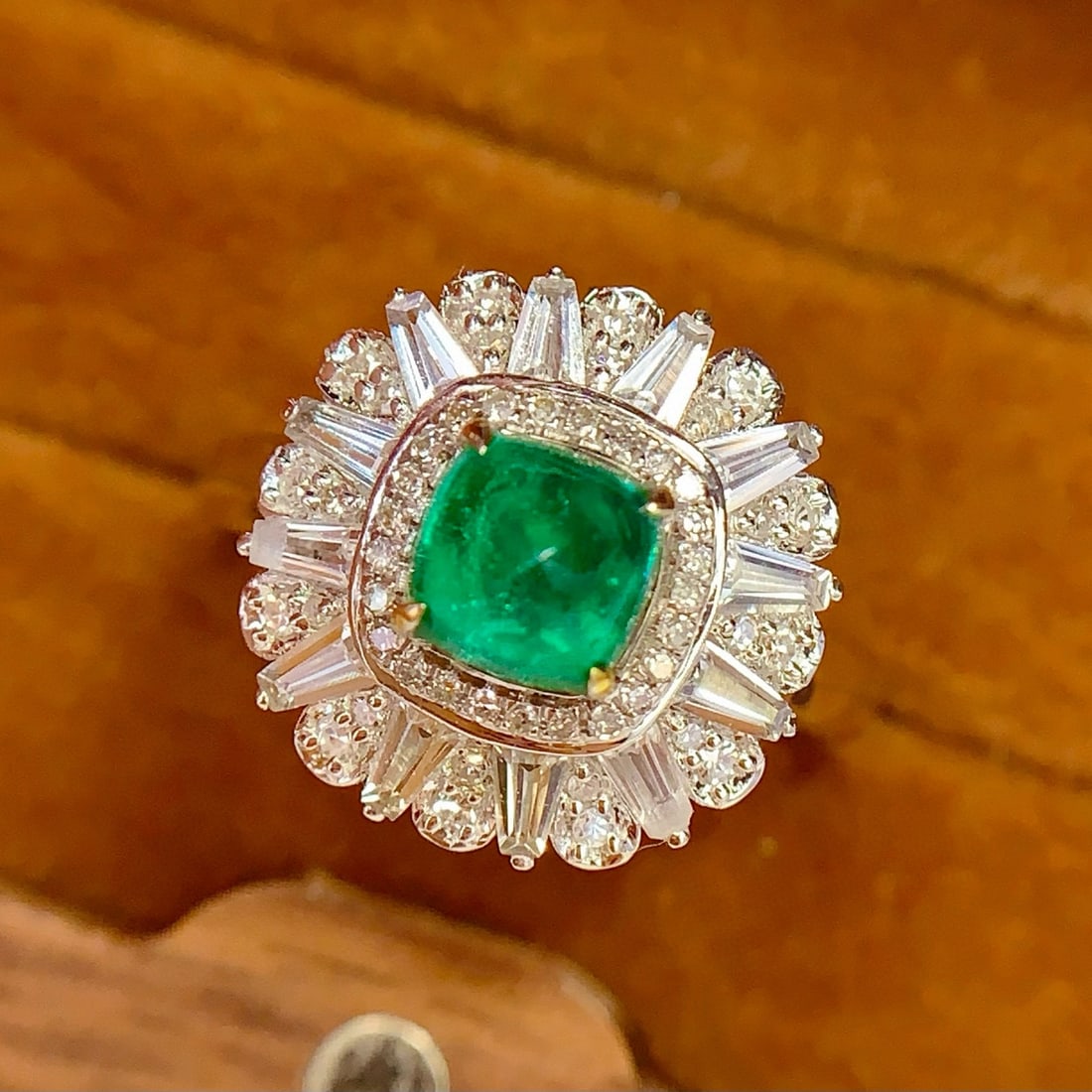 14k Gold 1.2 Ct Vivid Green Natural Emerald & Diamond Ring/pendant( Without Chain ) - 7