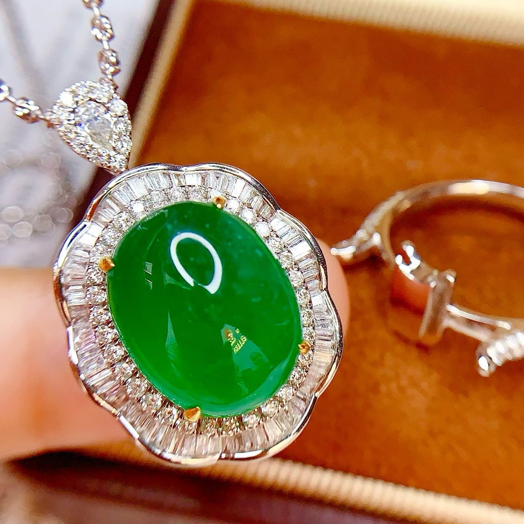 14k Gold 7.82 Ct Vivid Green Natural Emerald & Diamond Ring/pendant( Without Chain ) - 4
