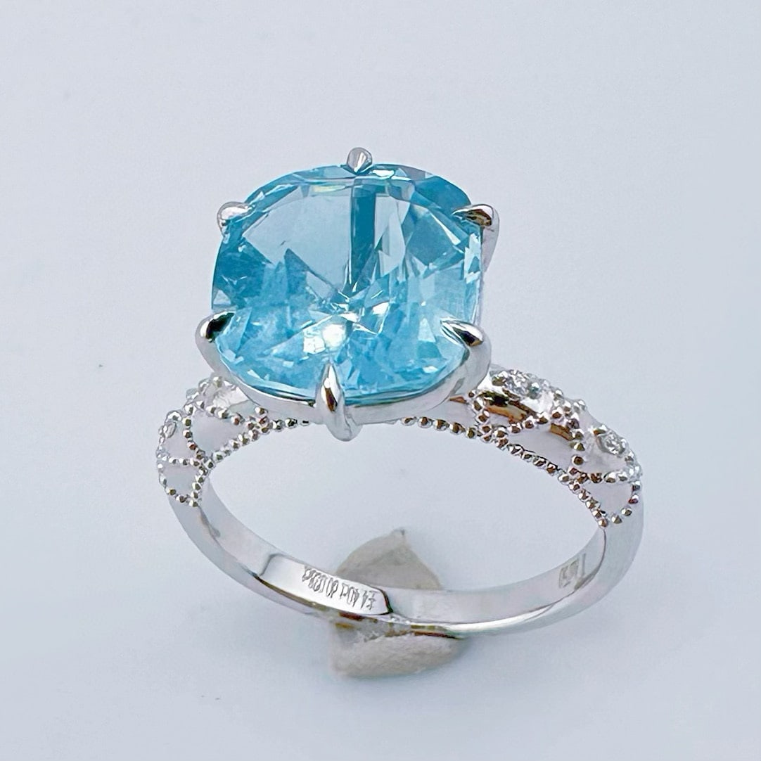 14k Gold 4.43 Ctw Natural Aquamarine & Diamond Ring - 2