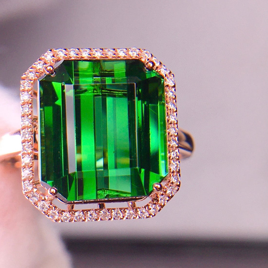 14k Gold 7.28 Ct Natural Tourmaline & Diamond Ring: Ref:231117100 // gold content:14k gold // ring size:7. 25us // // main gemstone:tourmaline // shape:octagonal // carat weight:7. 28ct // color:green // treatment:natural // // adjacent gemstone 2 :
