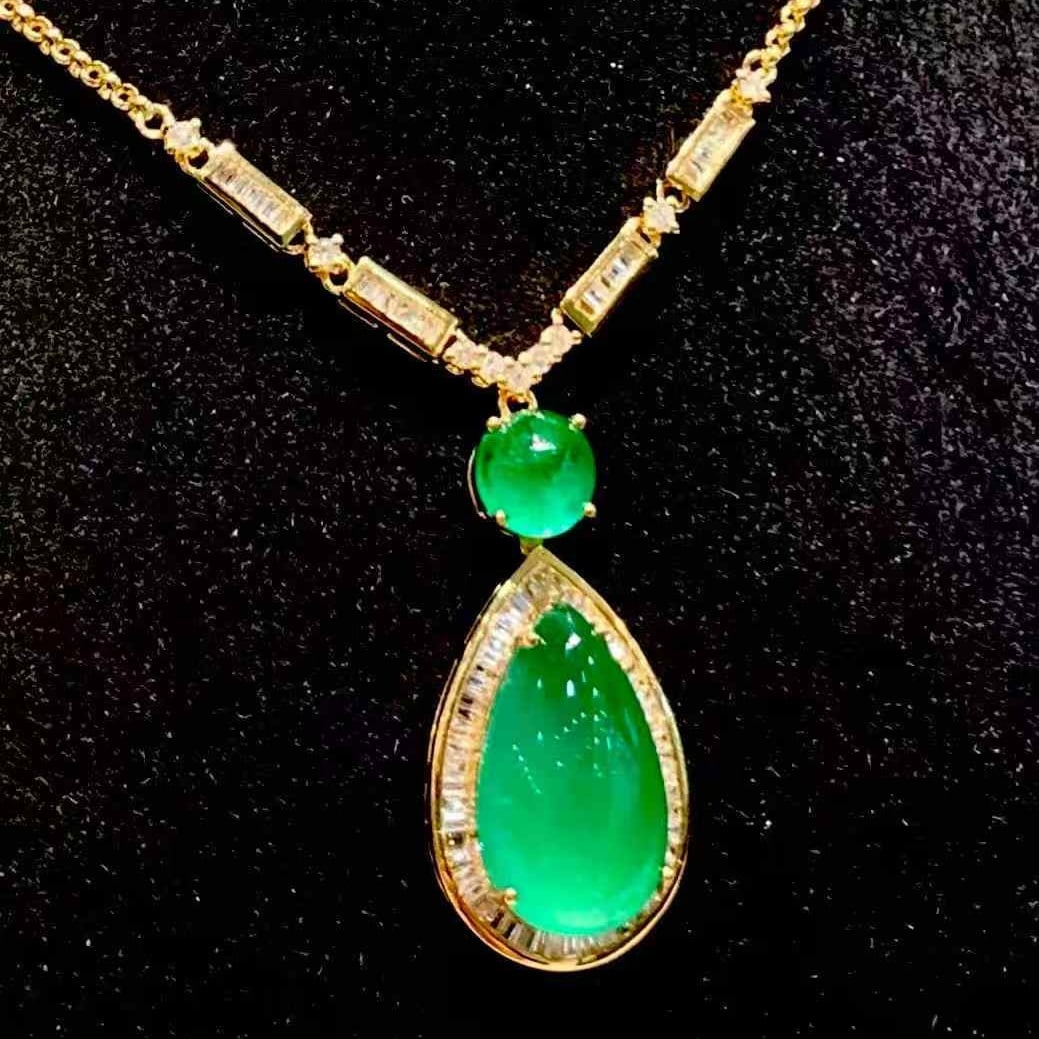 14k Gold 4.69 Ct Vivid Green Natural Emerald & Diamond Necklace - 6