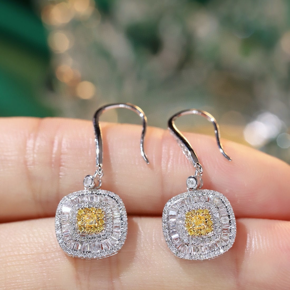 14k Gold 1 Ct Natural Color Diamond Earrings - 7