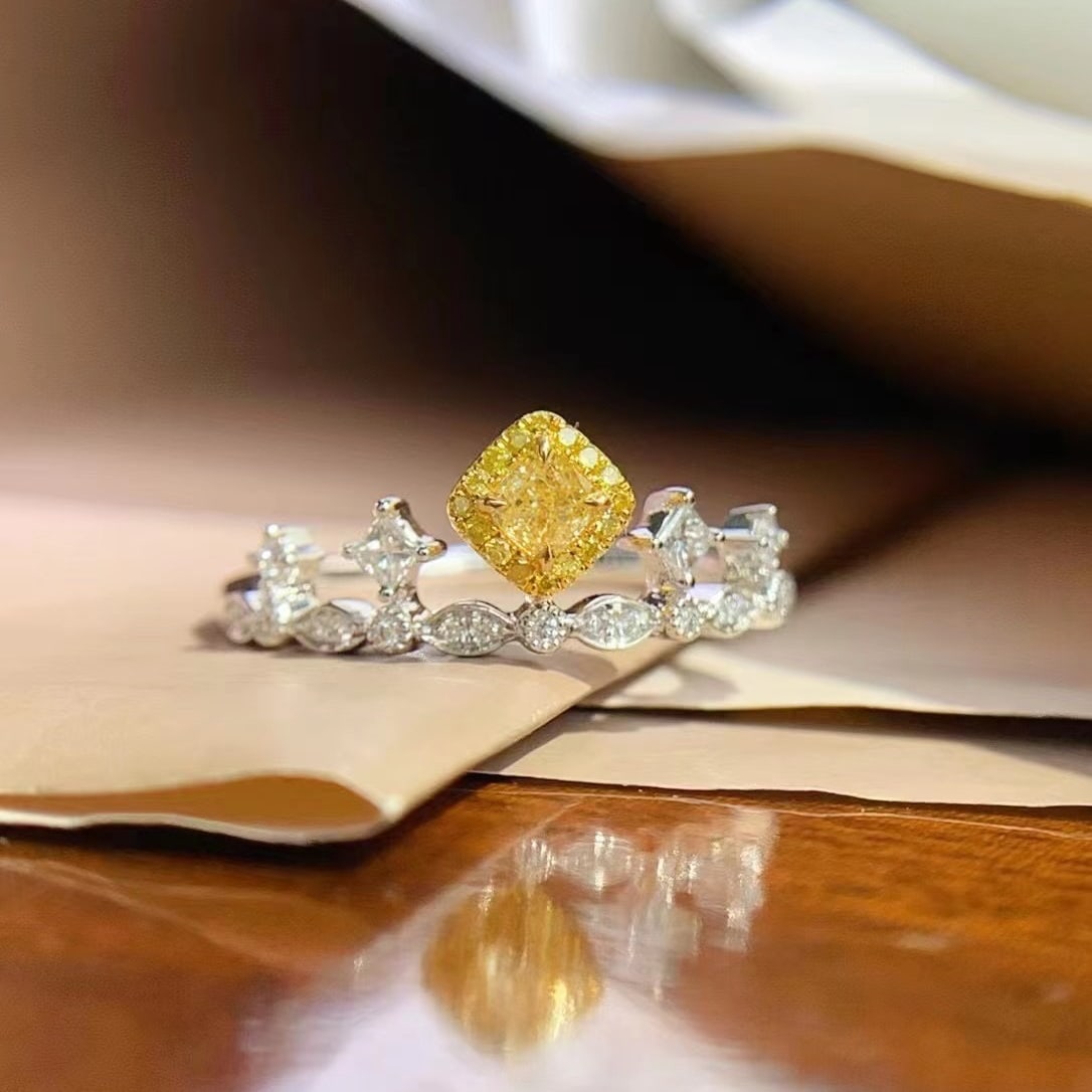 14k Gold 0.35 Ctw Natural Yellow Diamond & Diamond Ring: Ref:231118114 // gold content:14k gold // ring size:7. 25us // // main gemstone:yellow diamond // shape:cushion // carat weight:0. 17ct // color:yellow // treatment:natural // // adjacent gemstone 2