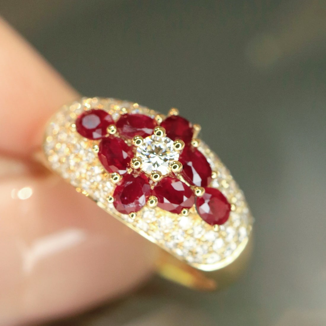 14k Gold 1.57 Ctw Vivid Red Natural Ruby & Diamond Ring - 4