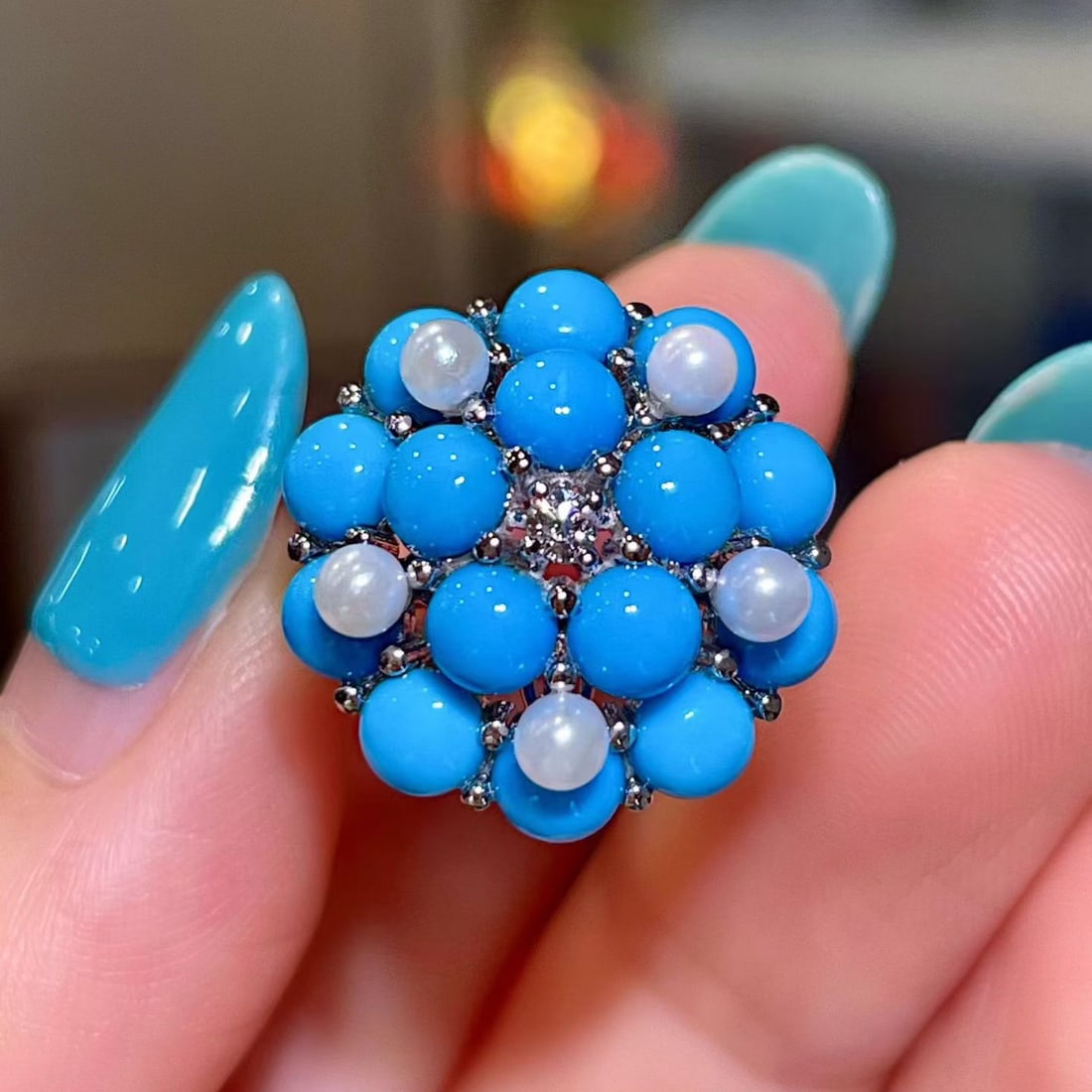 14k Gold 4.65 Ctw Natural Blue Turquoise & Diamond Ring: Ref:231118199 // gold content:14k gold // ring size:7. 25us // // main gemstone:blue turquoise // shape:round // carat weight:4. 6ct // color:blue // treatment:natural // cut grade:g // // adjacent