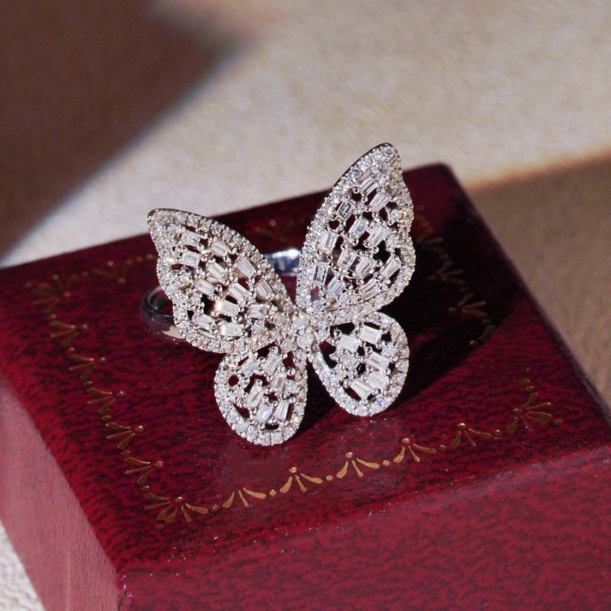 14k Gold 0.75 Ct Natural H Diamond & Butterfly Ring: Ref:231118207 // gold content:14k gold // ring size:7. 25us // // main gemstone:diamond // shape:multiple // carat weight:0. 75ct // clarity grade:vs-si // color:h // treatment:natural // Condition:
