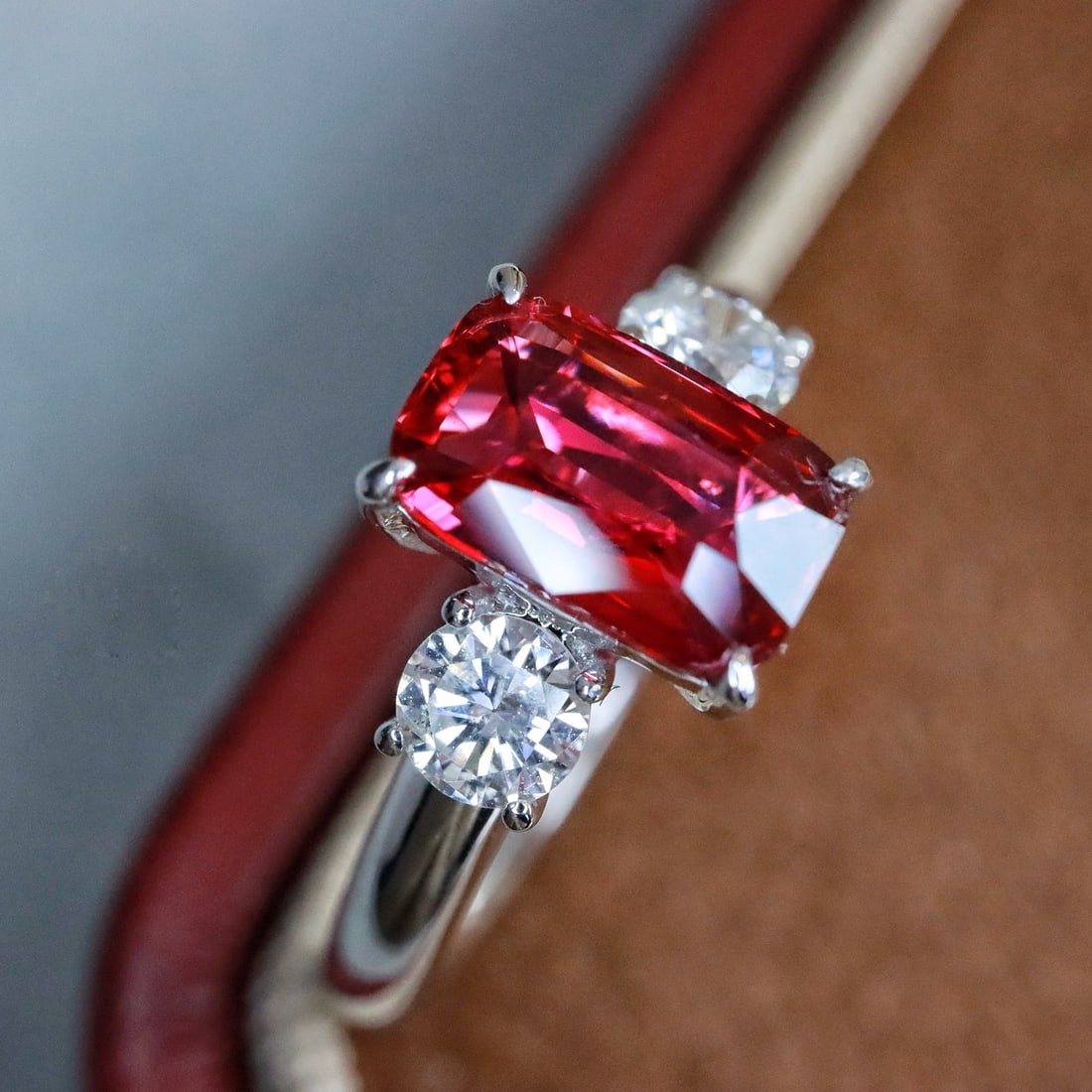 14k Gold 1.93 Ctw Natural Ruby & Diamond Ring - 5