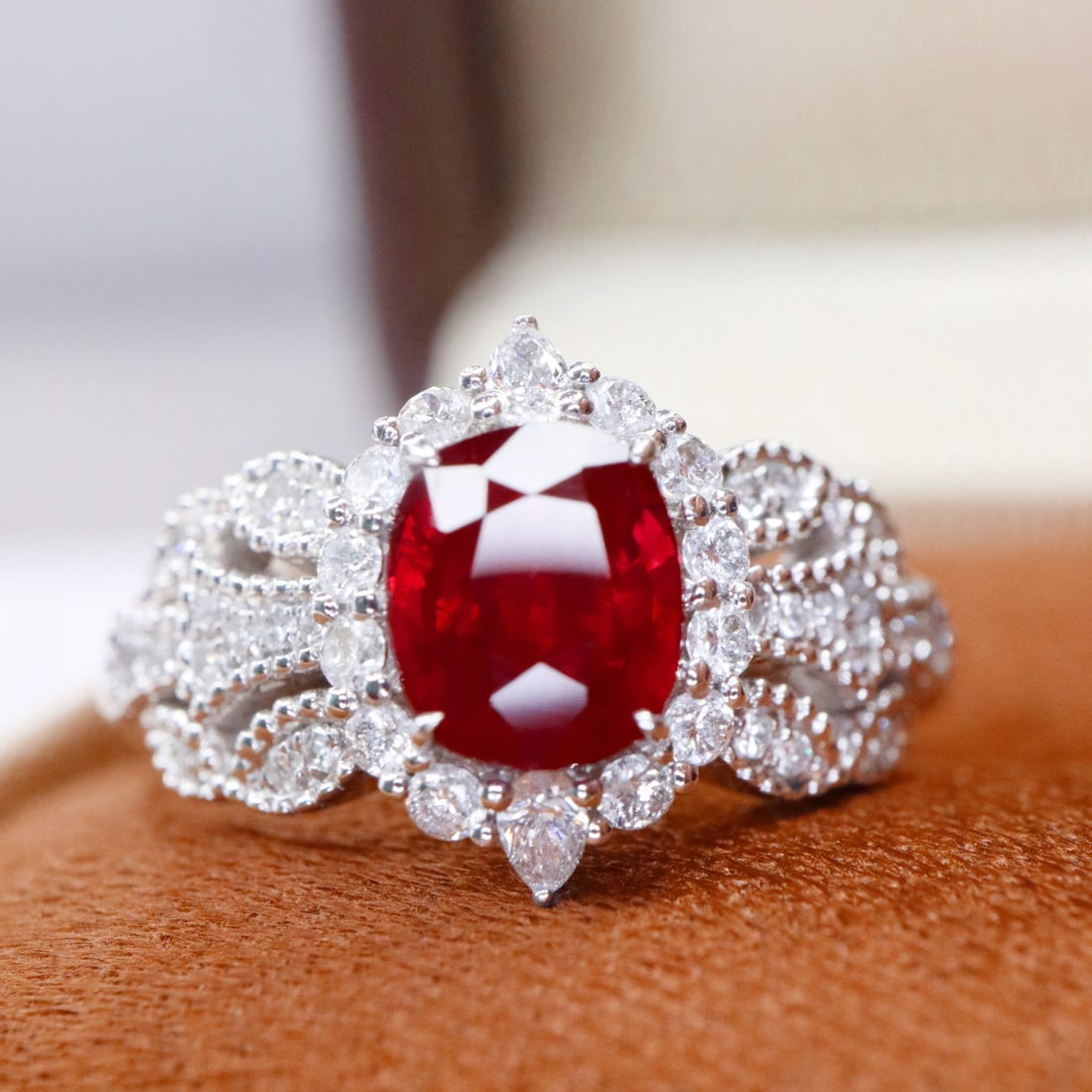 14k Gold 1.73 Ctw Natural Ruby & Diamond Ring - 4
