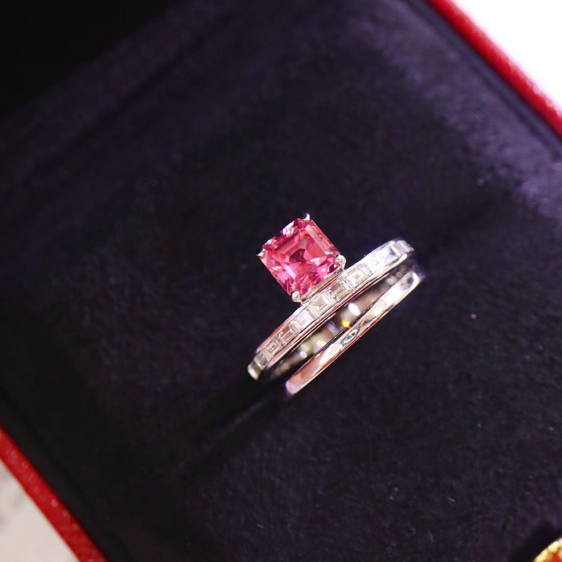 14k Gold 1.94 Ctw Natural Tourmaline & Diamond Ring: Ref:231118331 // gold content:14k gold // ring size:7. 25us // // main gemstone:tourmaline // shape:octagonal // carat weight:1. 51ct // color:red // treatment:natural // // adjacent gemstone 2 :